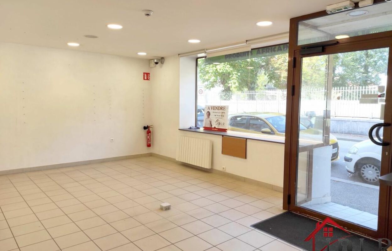 commerce  pièces 58 m2 à vendre à Oyonnax (01100)