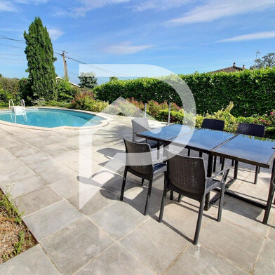 Maison 7 pièces 395000 €