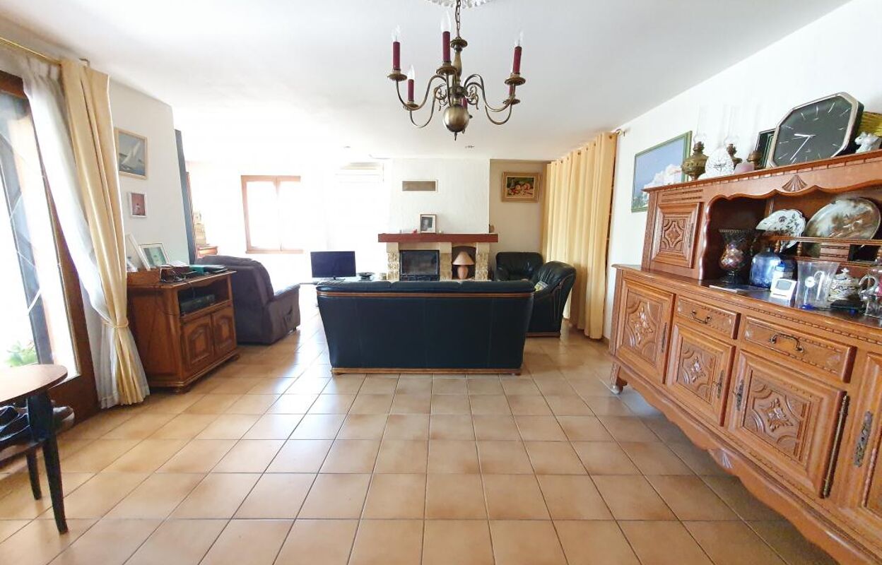 maison 4 pièces 115 m2 à vendre à Vias (34450)