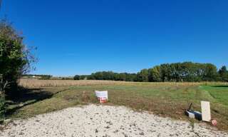 Terrain  989 m² à vendre à Champagne (17620)