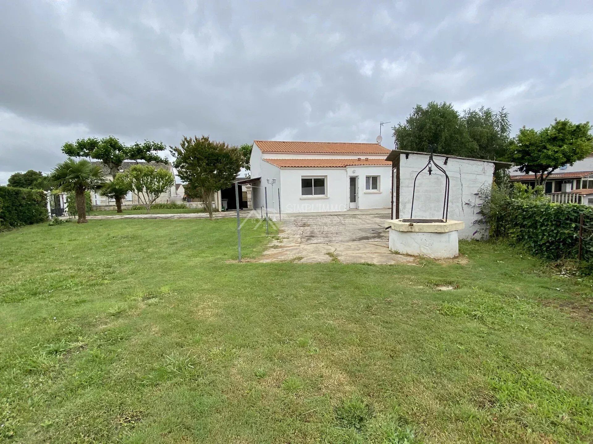 Villa / Maison 5 pièces  à vendre Échillais 17620