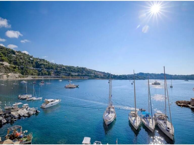 Villefranche Sur Mer - Superbe 2/3 Pièces Avec Balcon en Dernier — photo 1