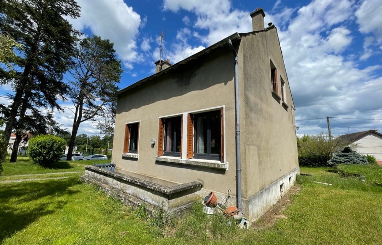 maison 6 pièces 81 m2 à vendre à Molinet (03510)