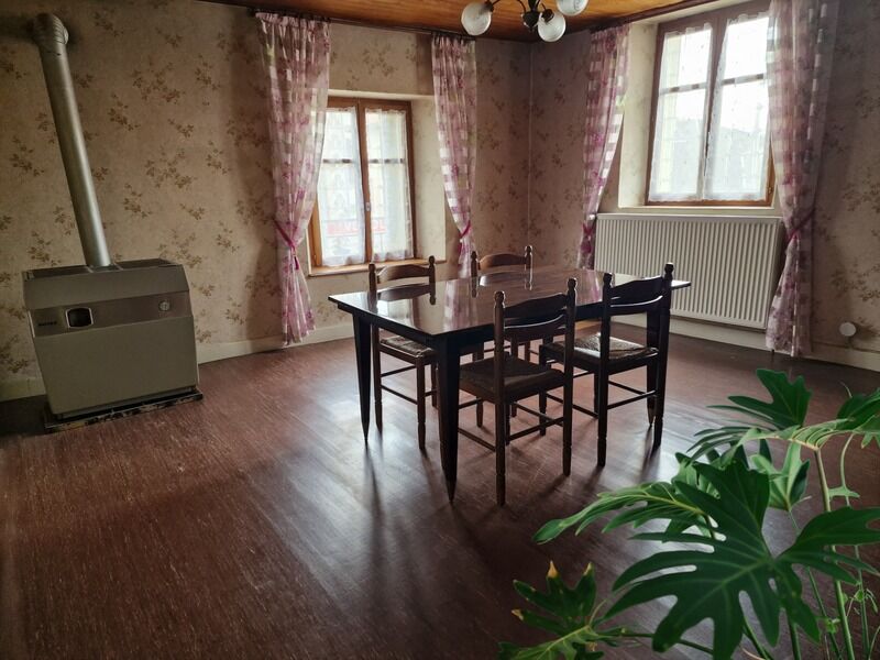 Villa / Maison 5 pièces  à vendre Contrexéville 88140