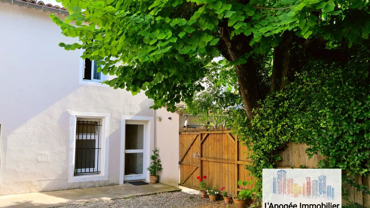 immeuble  pièces 176 m2 à vendre à Uzès (30700)