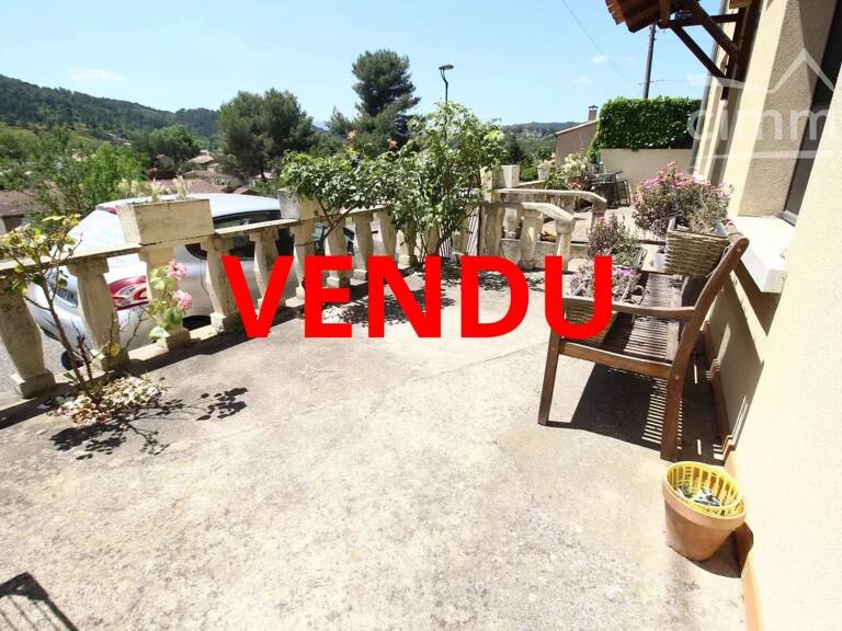 VENDU une maison  de plain pied avec jardin — photo 1