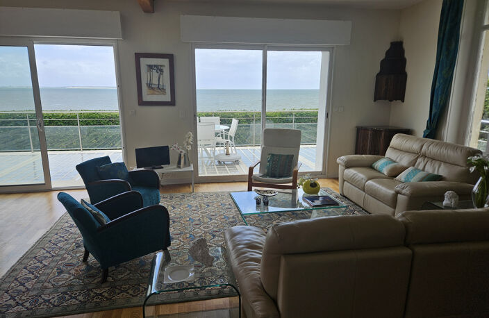 Vaux sur Mer Villa T6 avec vue sur le phare de Cordouan — photo 3