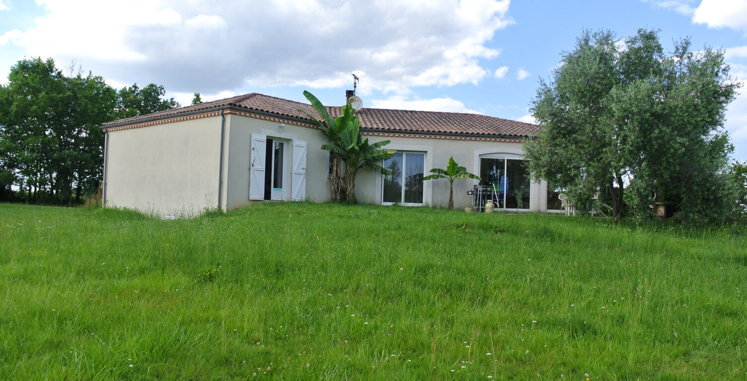 Maison avec un hangar de 100 m2 — photo 1