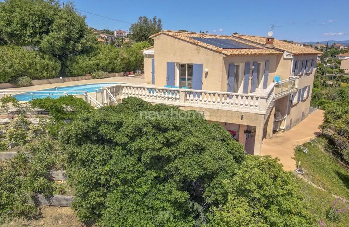 Maison Familiale à Saint-Aygulf avec Vue Mer Panoramique — photo 2