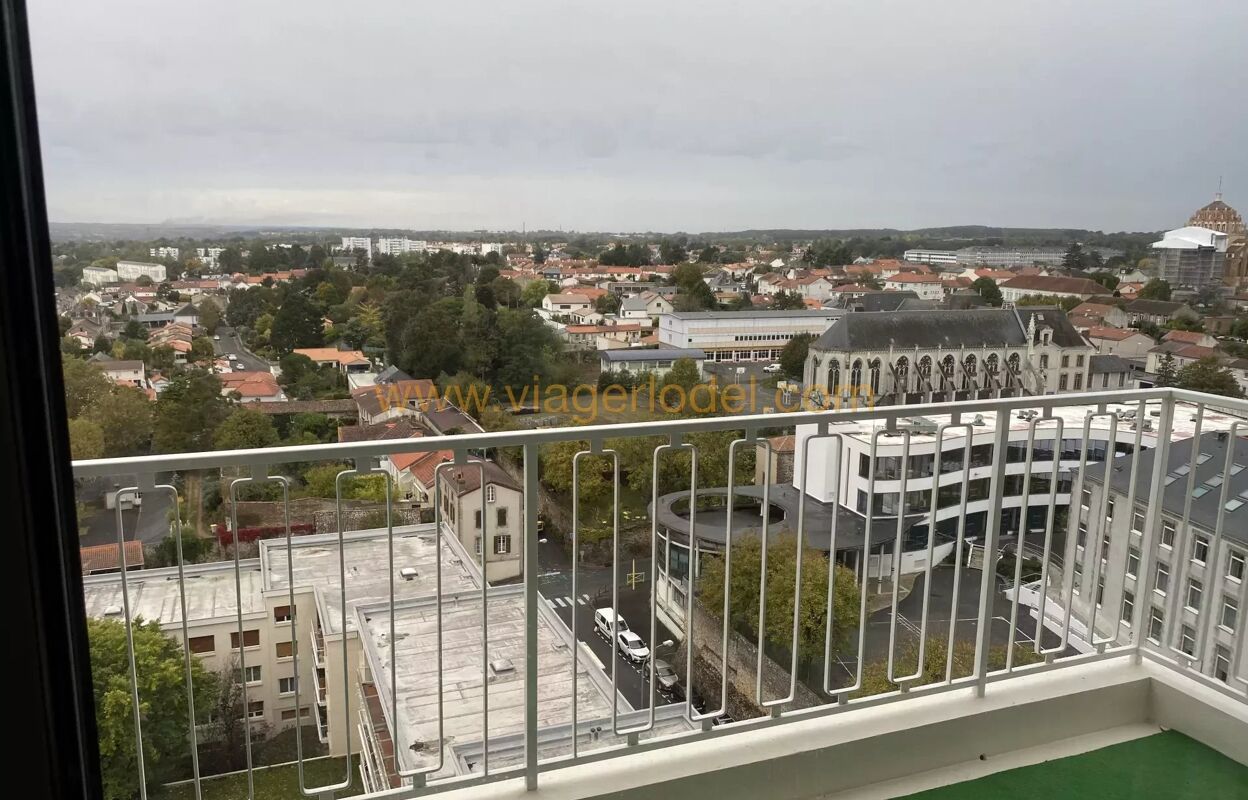 appartement 3 pièces 102 m2 à Cholet (49300)