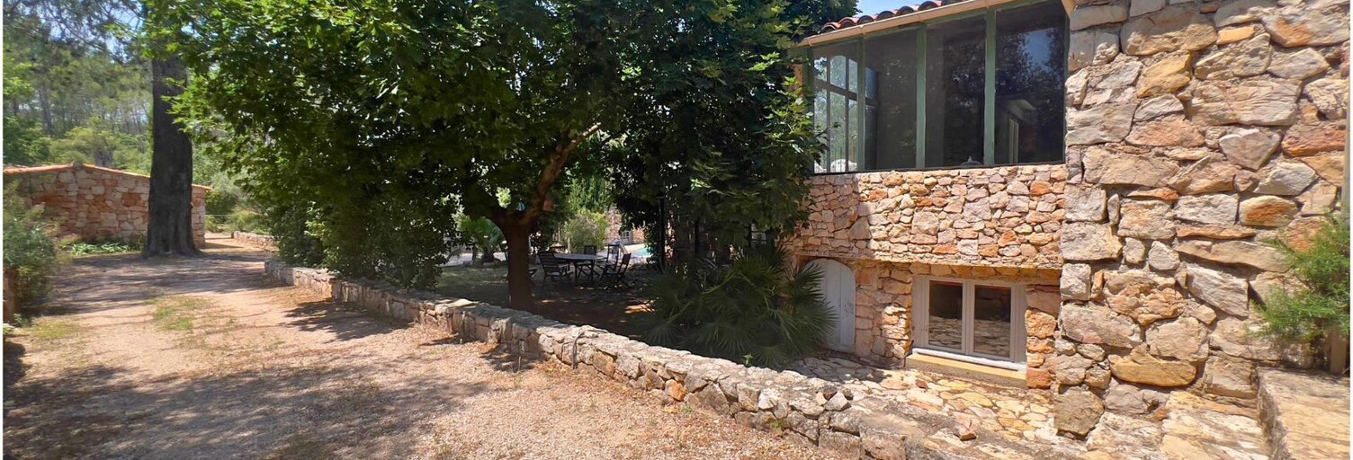 Maison 8 Pièces 310 m² à vendre à Cotignac (83570)