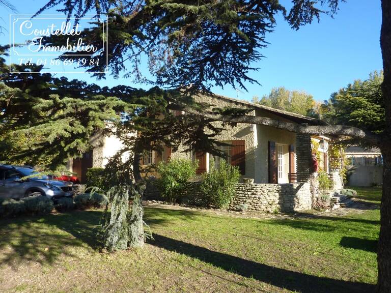 Proche du village de Robion — photo 1