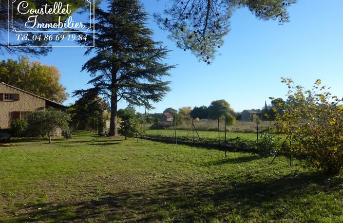 Proche du village de Robion — photo 3