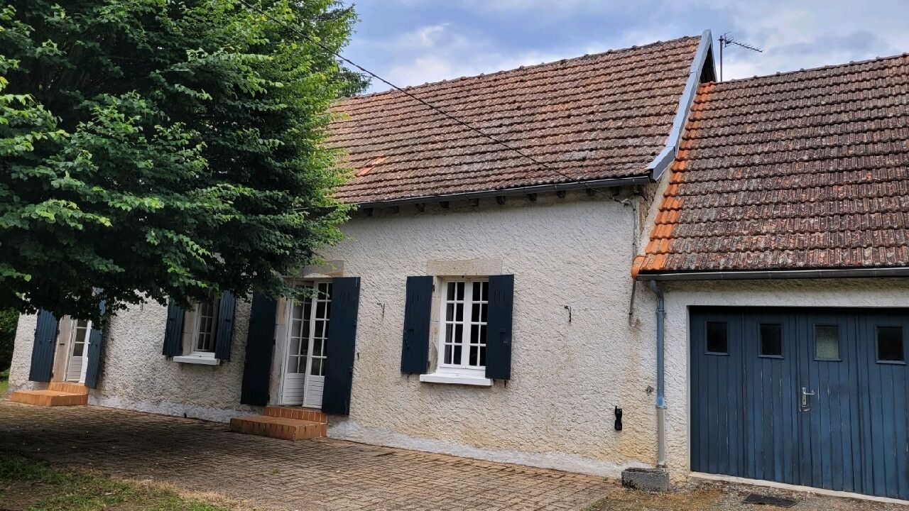 maison 4 pièces 80 m2 à vendre à Champagnac (15350)