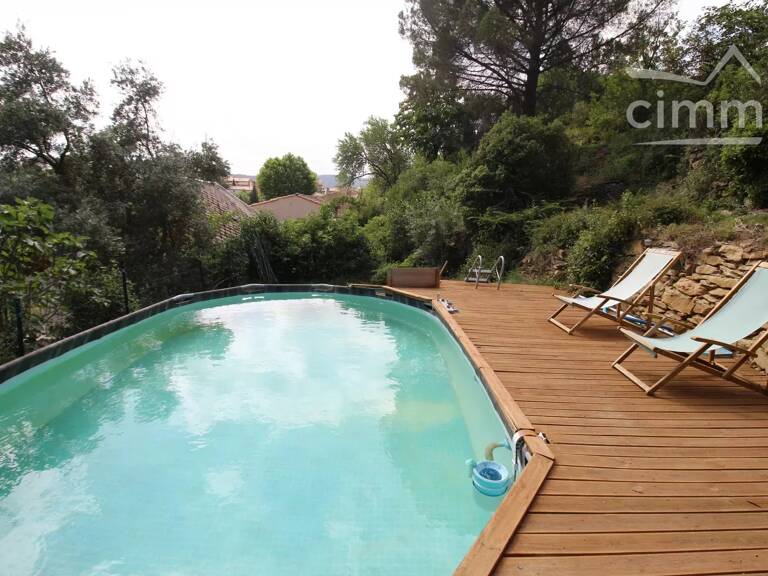 A vendre une maison avec piscine et jardin — photo 1