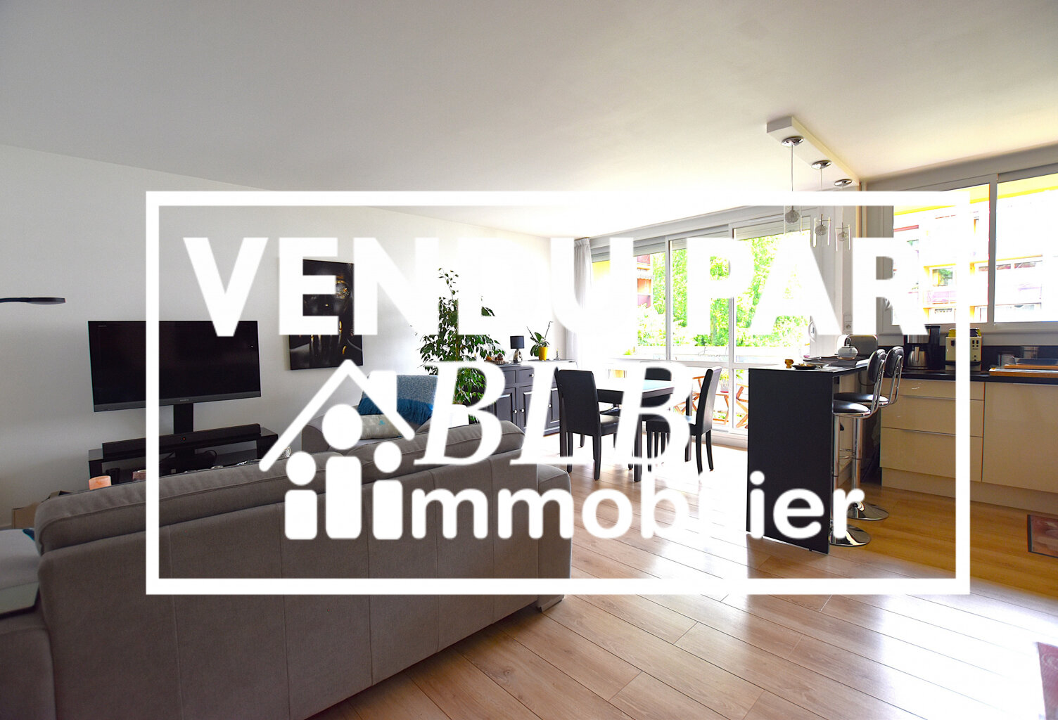 78990 - Elancourt Appartement F3 avec cave et parking en sou — photo 1