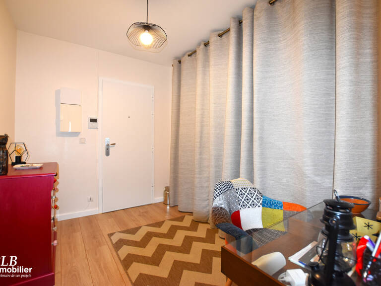 78990 - Elancourt Appartement F3 avec cave et parking en sou — photo 1