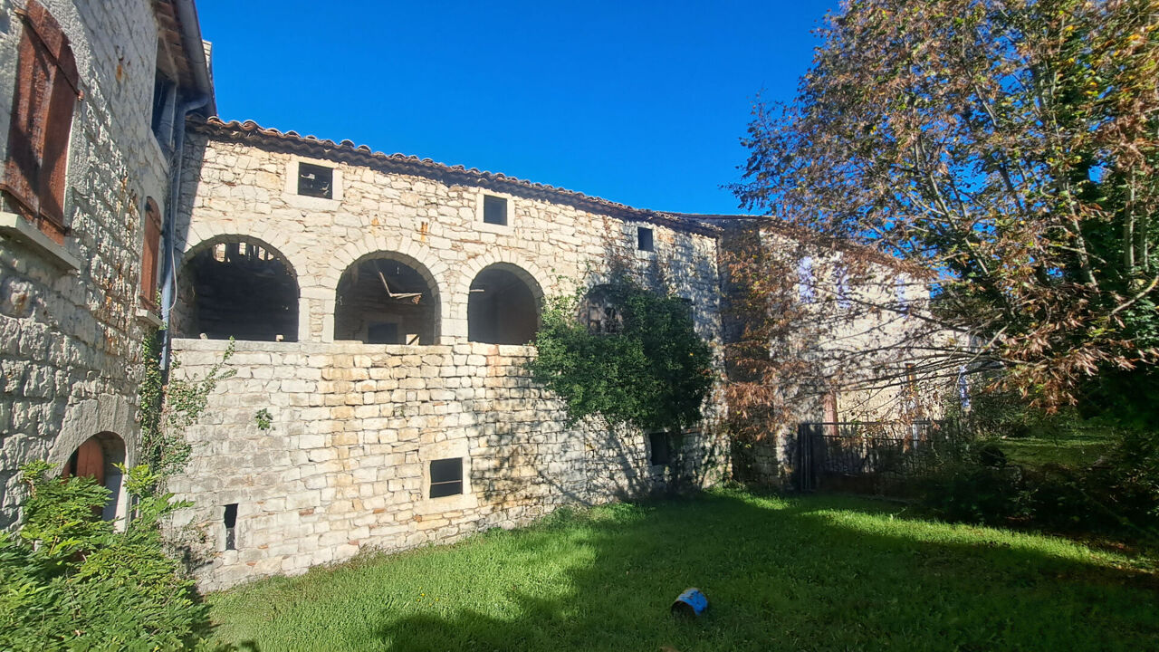 maison 4 pièces  m2 à vendre à Berrias-Et-Casteljau (07460)