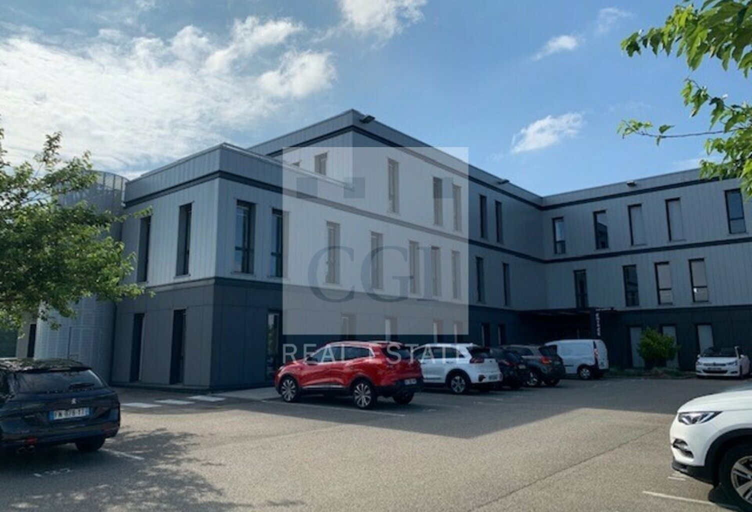 BUREAUX à LOUER — photo 1