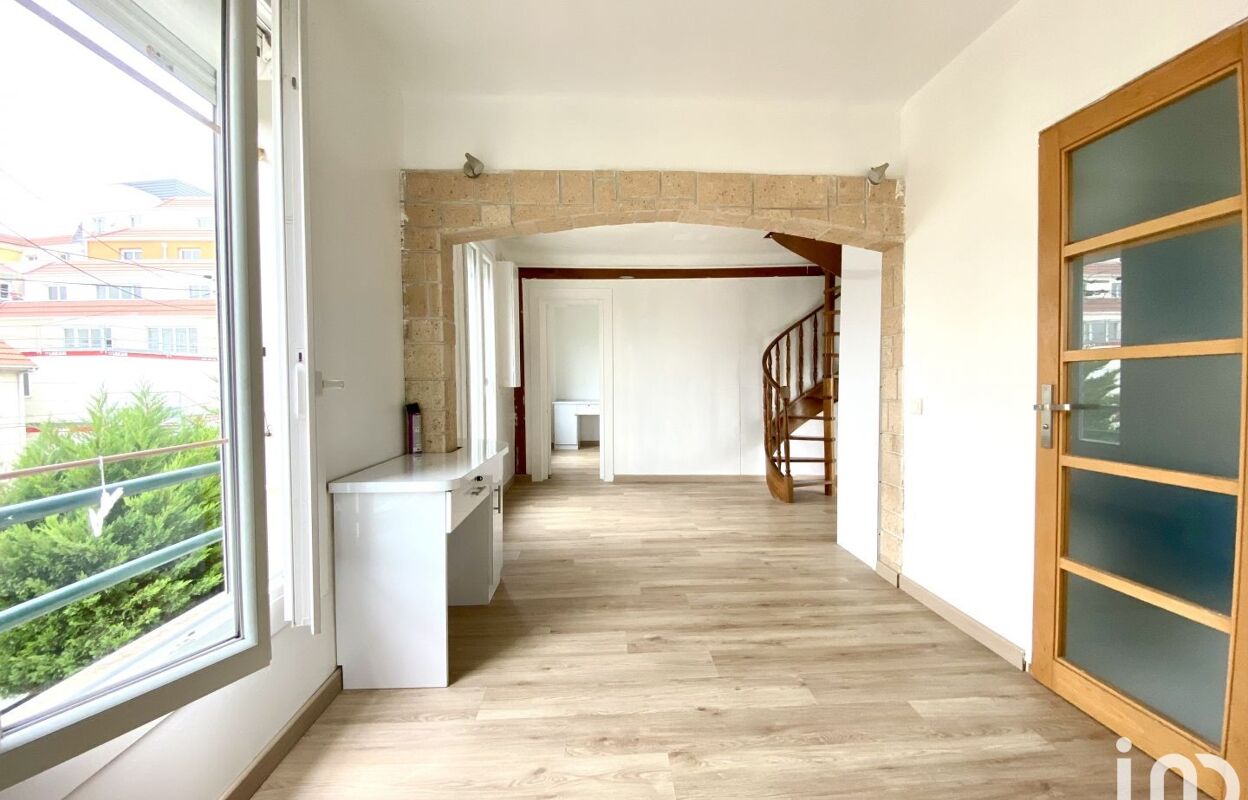 appartement 3 pièces 52 m2 à vendre à Le Blanc-Mesnil (93150)