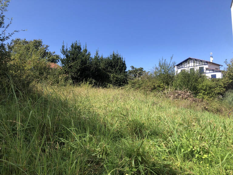 Terrain constructible limite Guéthary Parlementia — photo 1