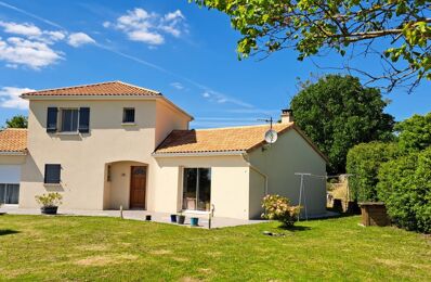 vente maison 285 000 € à proximité de Dangé-Saint-Romain (86220)