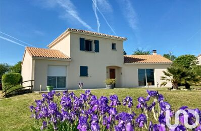 vente maison 285 000 € à proximité de Vicq-sur-Gartempe (86260)