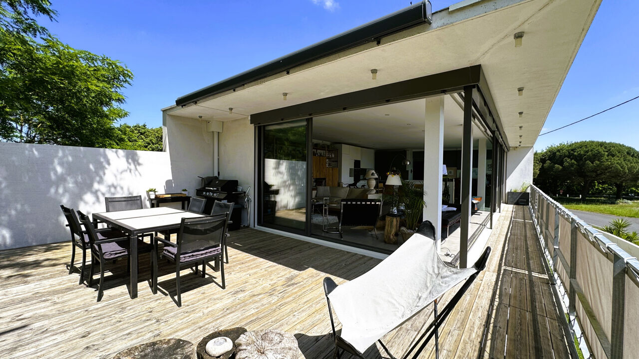 maison 5 pièces 148 m2 à vendre à Meschers-sur-Gironde (17132)