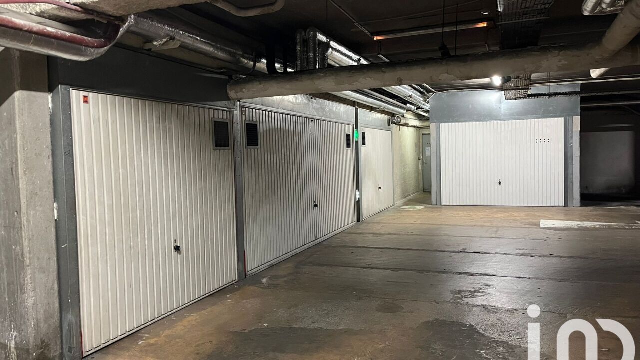 garage  pièces 22 m2 à vendre à Paris 10 (75010)