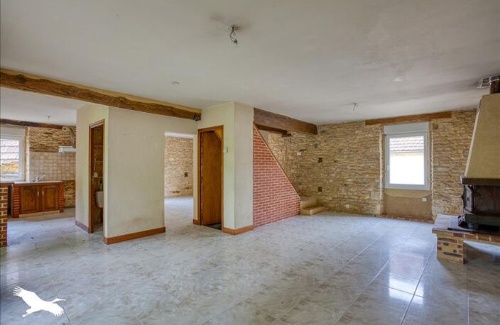 Maison en pierre de 5 pièces principales — photo 3