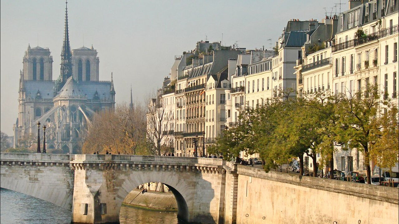 appartement 6 pièces 235 m2 à vendre à Paris 4 (75004)