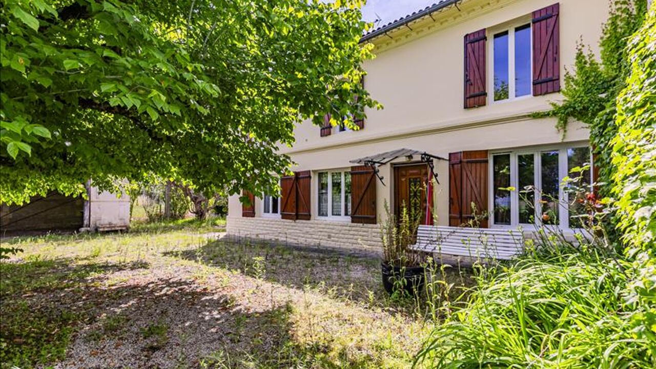 maison 6 pièces 162 m2 à vendre à Les Églisottes-Et-Chalaures (33230)