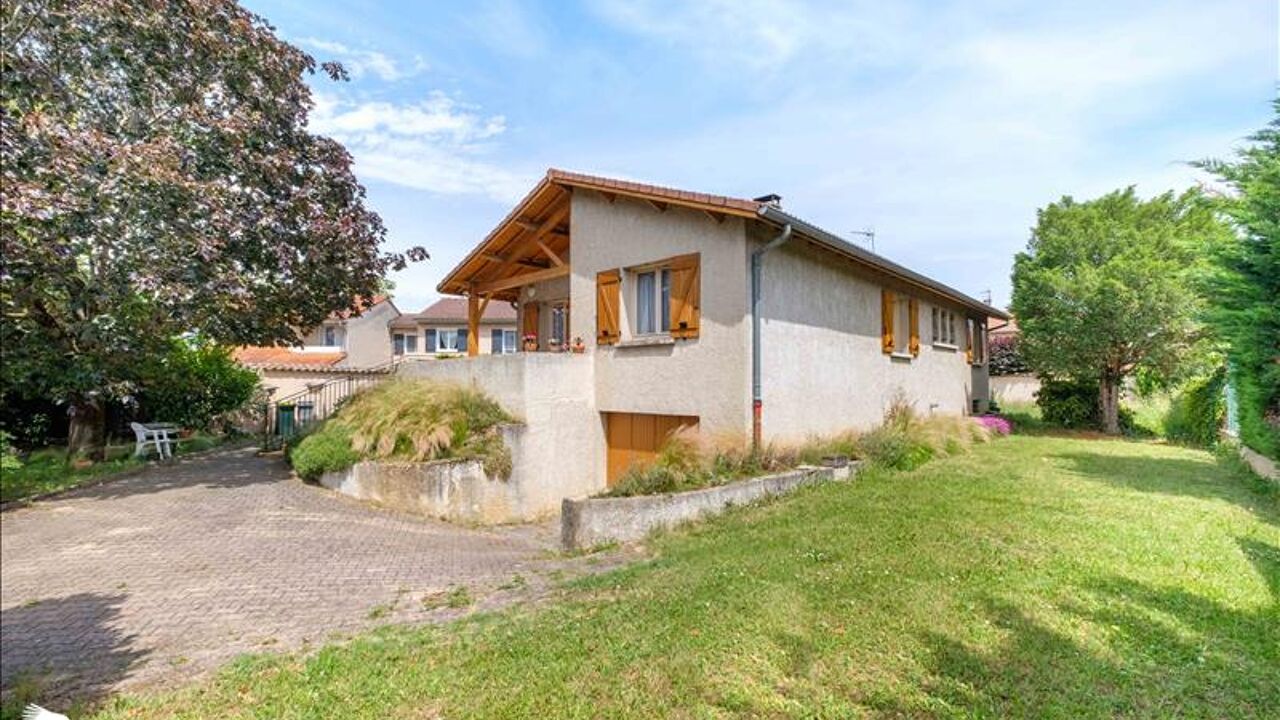 maison 4 pièces 100 m2 à vendre à Saint-Priest (69800)