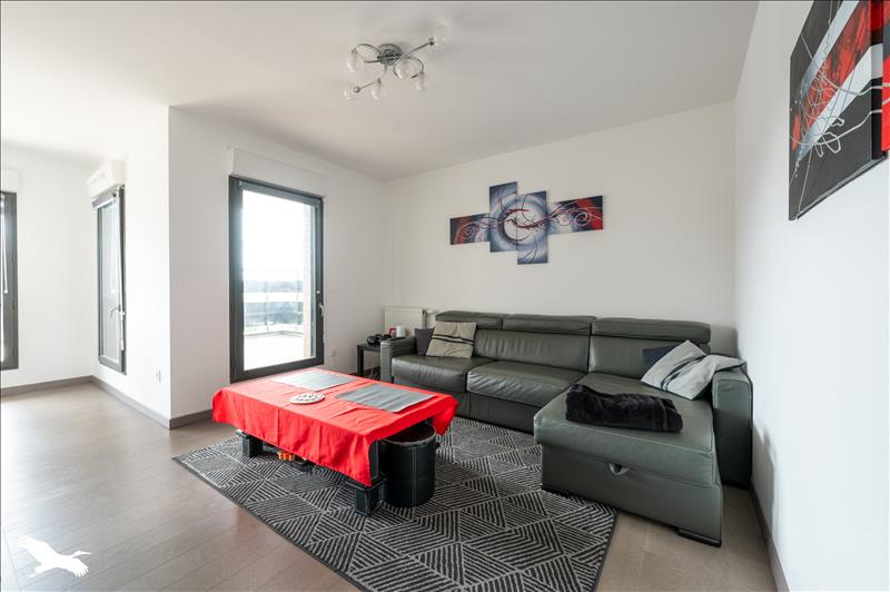 Appartement a louer eragny - 4 pièce(s) - 86 m2 - Surfyn