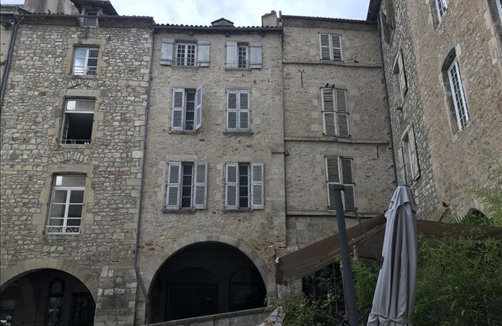 Vente immeuble   Villefranche-de-Rouergue (12200) — photo 2