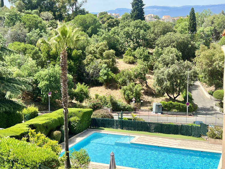 CANNES CROIX DES GARDES T2 POSSIBLE T3 DE 47M2 TERRASSE 19M2 — photo 1