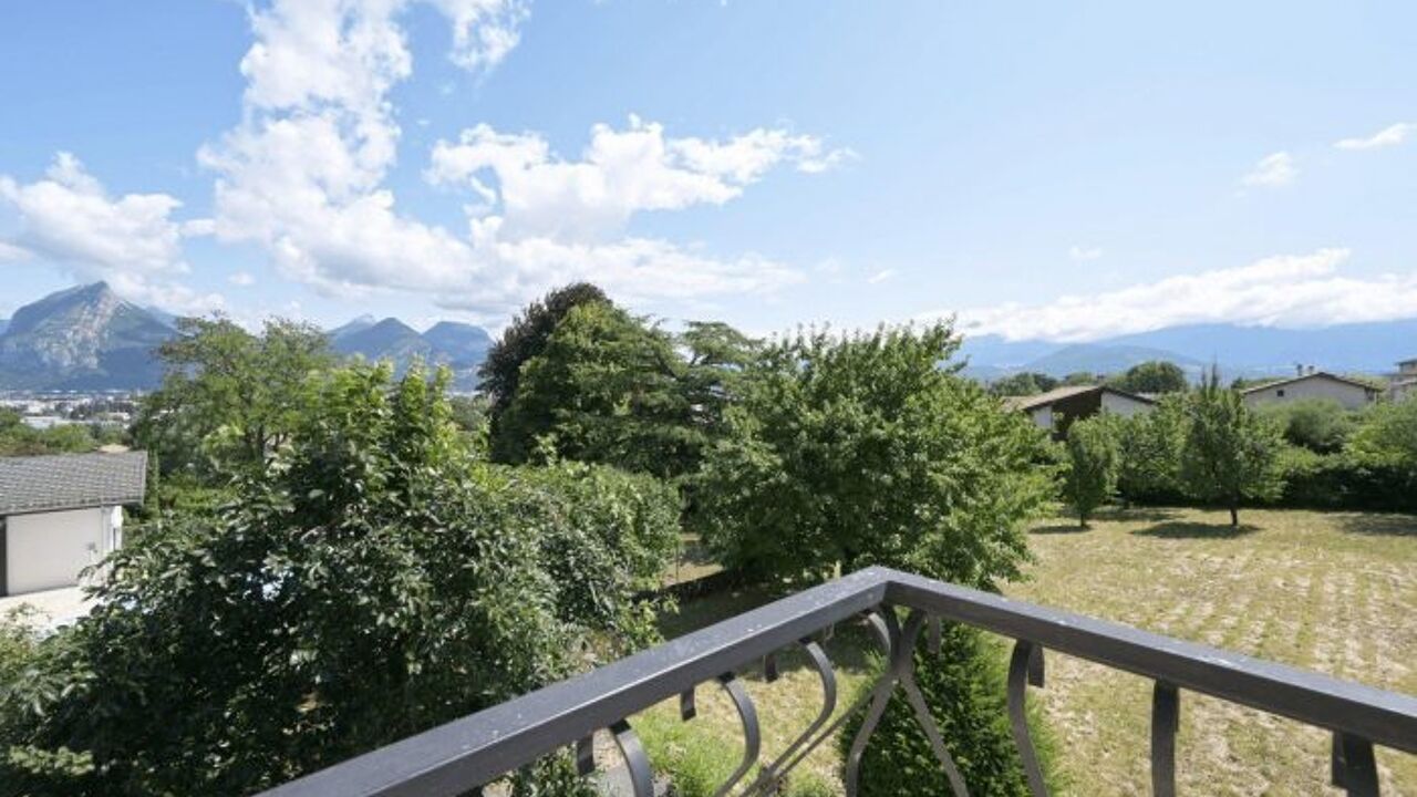 maison 6 pièces 187 m2 à vendre à Seyssins (38180)