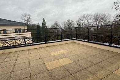 Appartement 4 pièces 2212 €