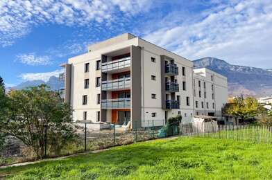 Appartement 4 pièces 280000 €