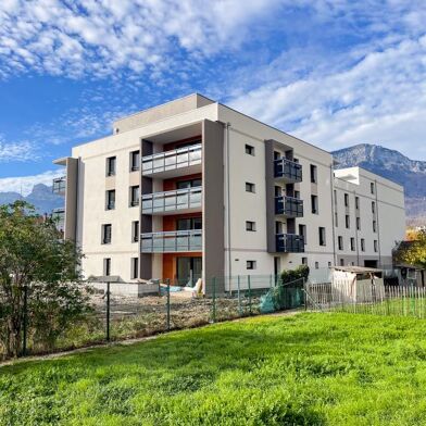 Appartement 4 pièces 280000 €