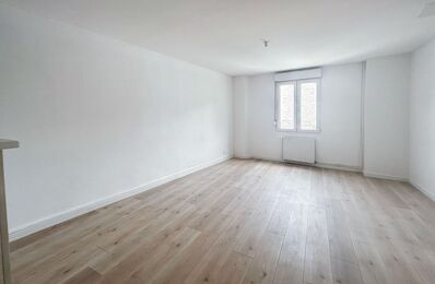 location appartement 790 € CC /mois à proximité de Bezannes (51430)