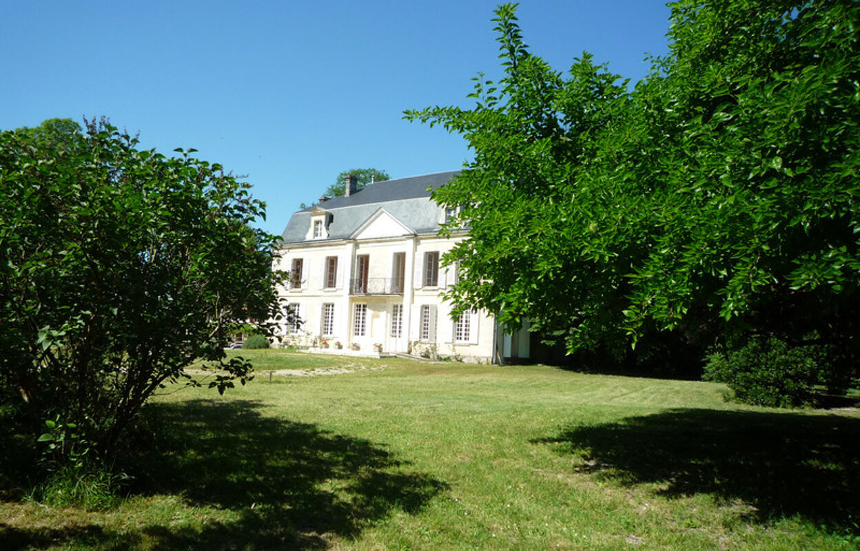 maison 20 pièces 450 m2 à vendre à Cognac (16100)