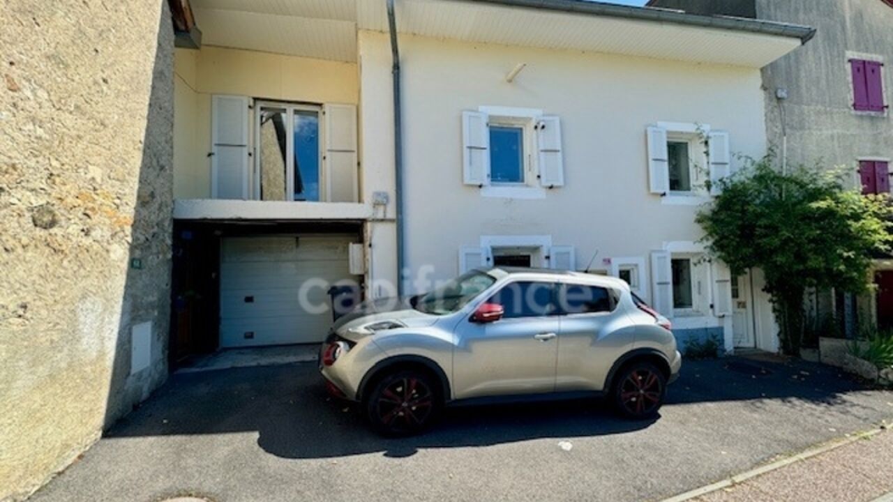 maison 4 pièces 171 m2 à vendre à Chevry (01170)