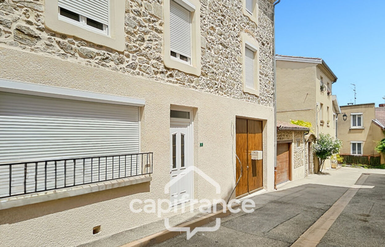 maison 5 pièces 158 m2 à vendre à Saint-Pierre-de-Bœuf (42520)