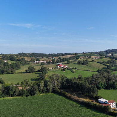 Terrain 1750 m²