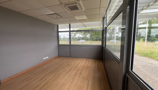 Local commercial  à louer Fontcouverte 17100