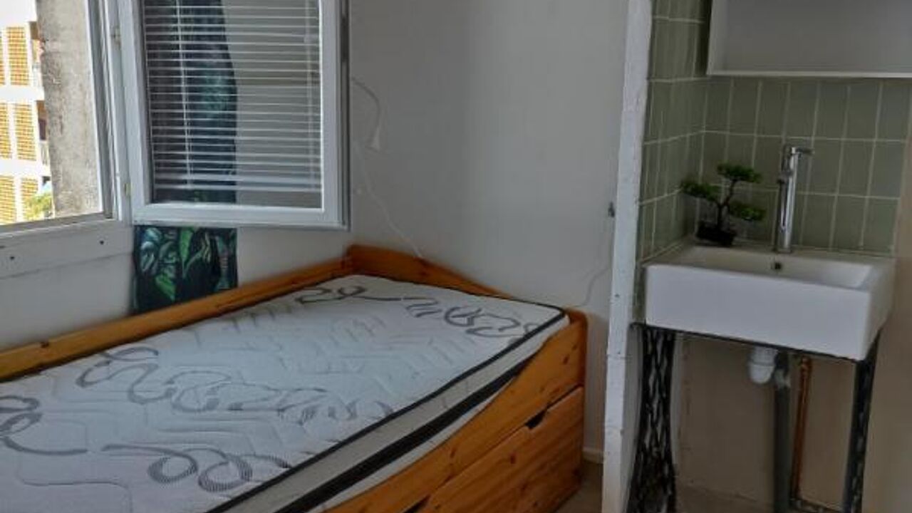 appartement 1 pièces 9 m2 à louer à Avignon (84000)