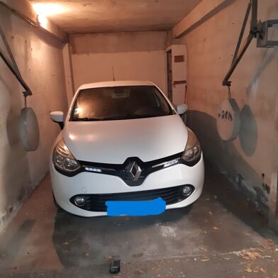 Garage 13 m²