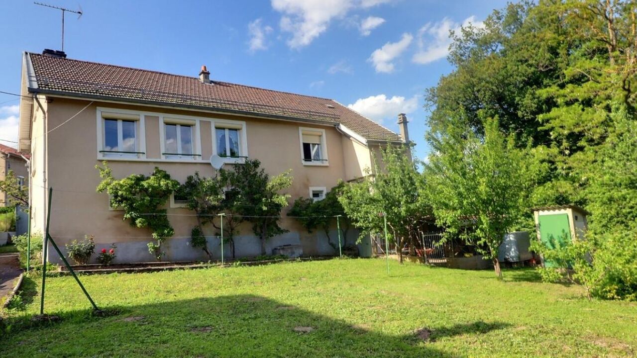 maison 5 pièces 97 m2 à vendre à Saint-Rémy-sur-Durolle (63550)