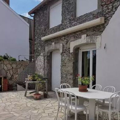 Maison 6 pièces 145 m²